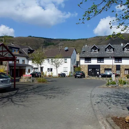 Ahle Uhl Apartment *